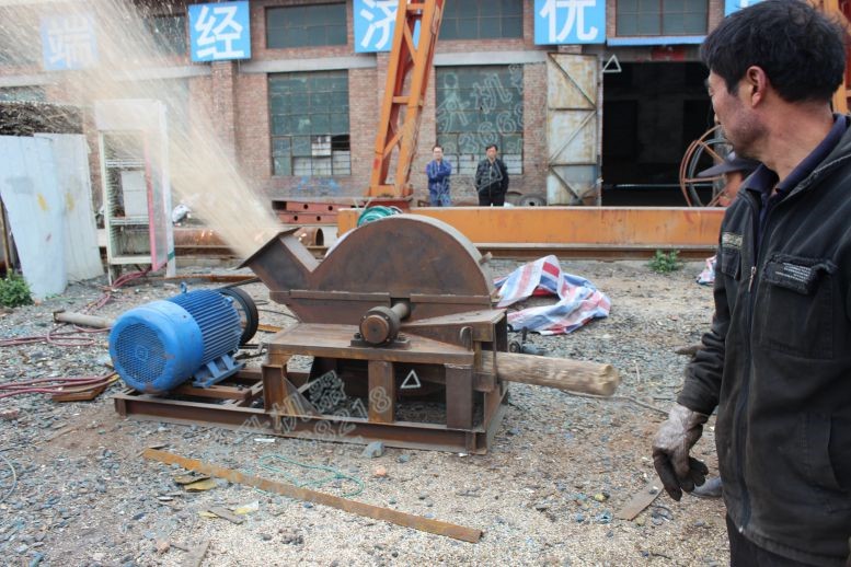 木材削片机视频