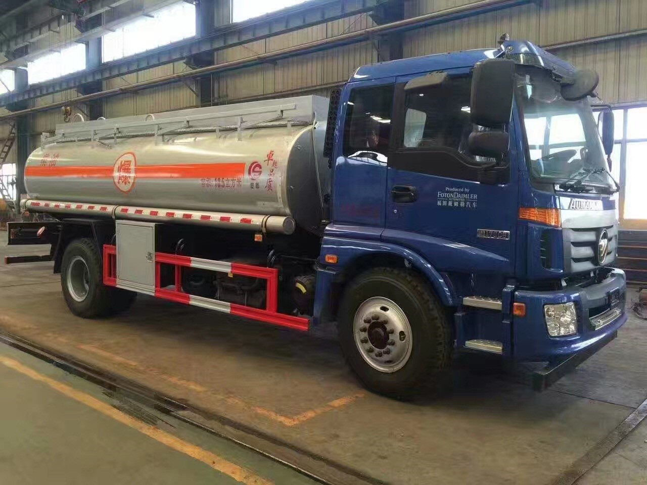 长春买5吨油罐车多少钱