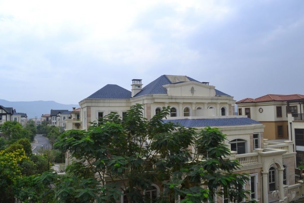 博罗东江新城全新房价250万平米休闲新城背山面水特价惠州别墅